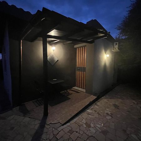 Camera Relax Riservata Intero Appartamento Carini Exterior foto
